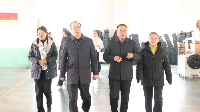资讯｜临沂市第八期青年企业家沙龙在完美官网首页入口鞋业成功举办
